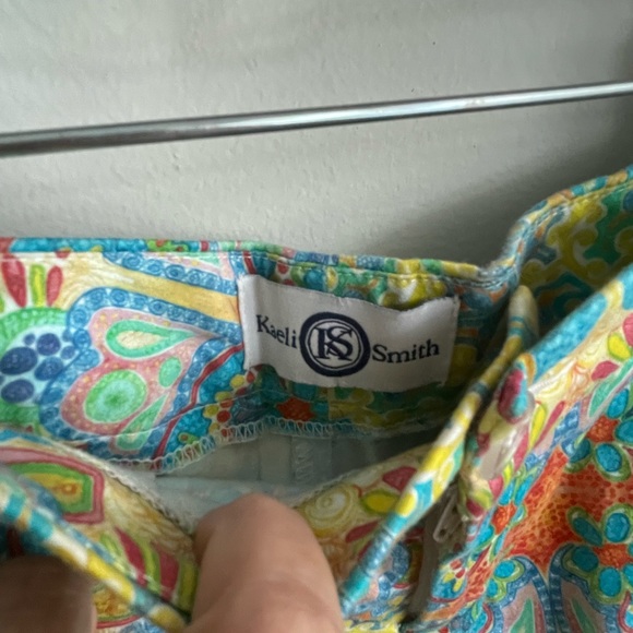 Kaeli Smith Short Shorts - Picture 5 of 5